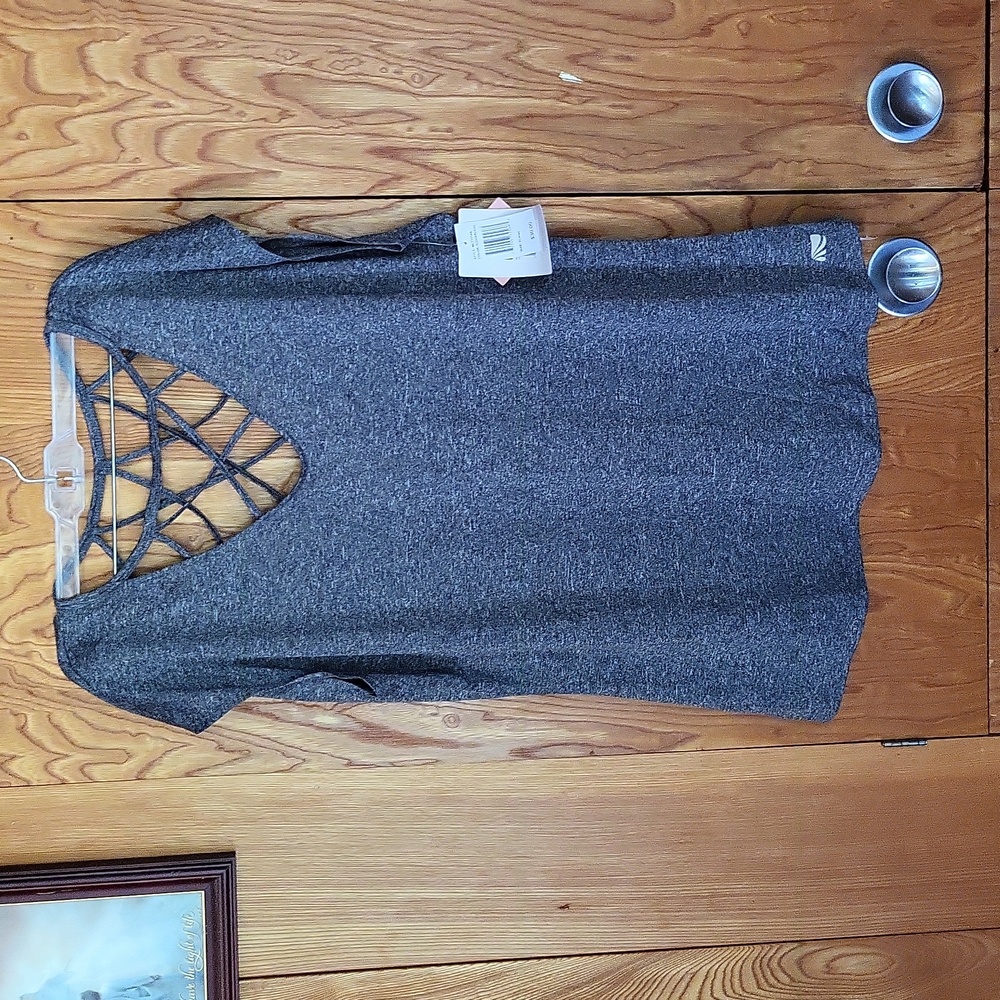 Marika Dry Wik tee
